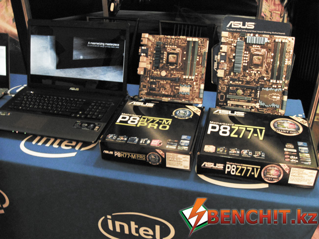 Стенд компании ASUS